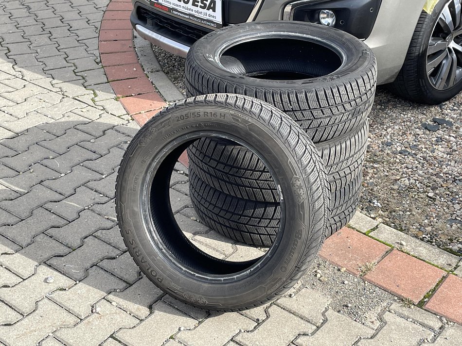 Volkswagen Golf 1.6 TDI R-Line