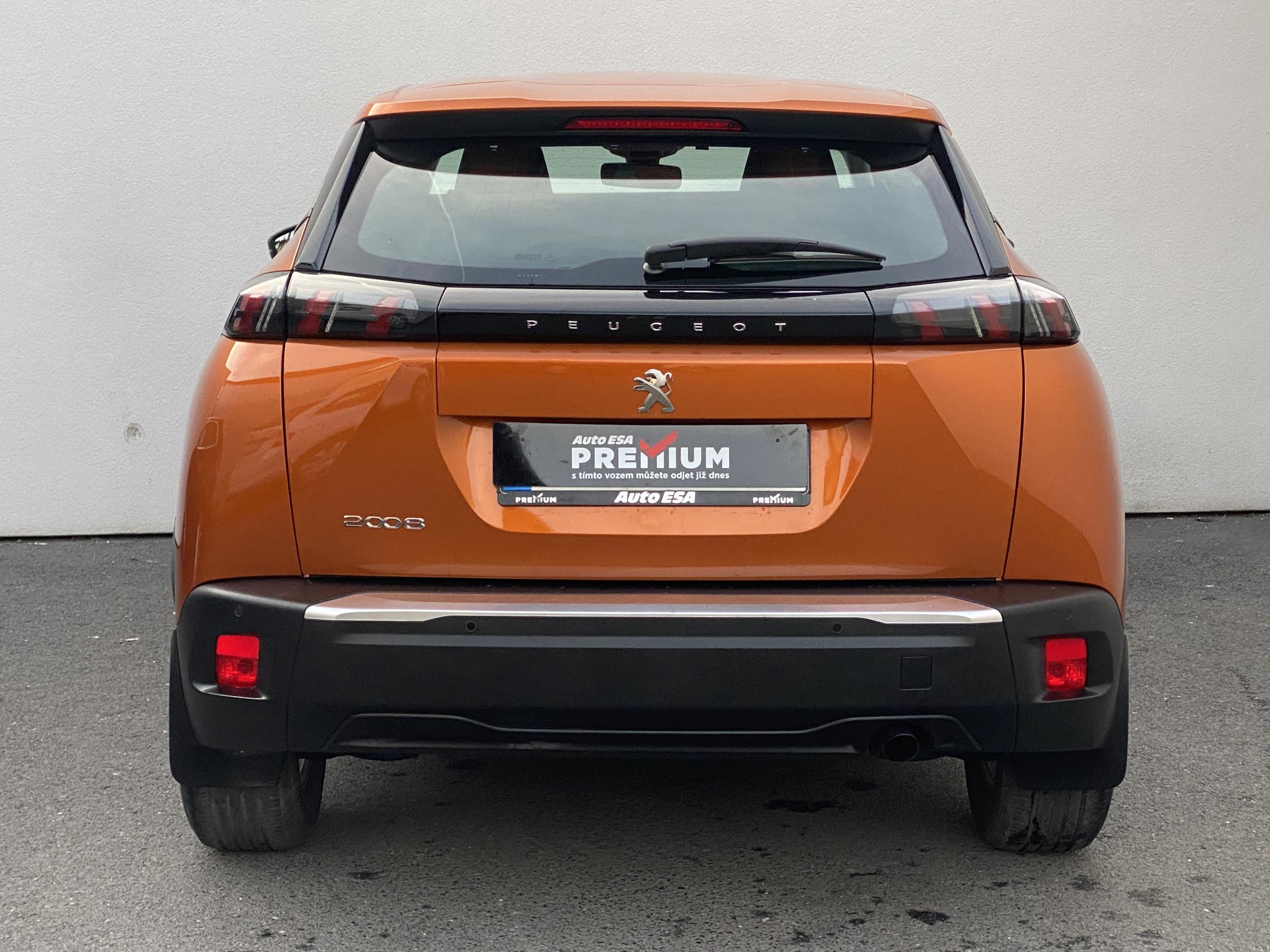 Peugeot 2008, 2021 - pohled č. 5