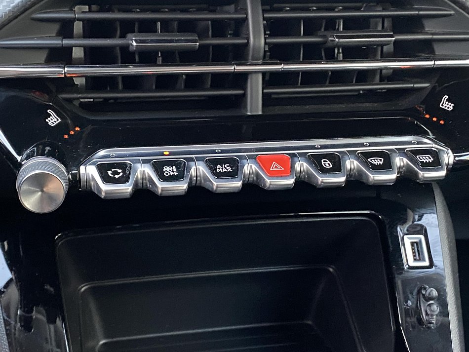 Peugeot 2008 1.2 PT Active