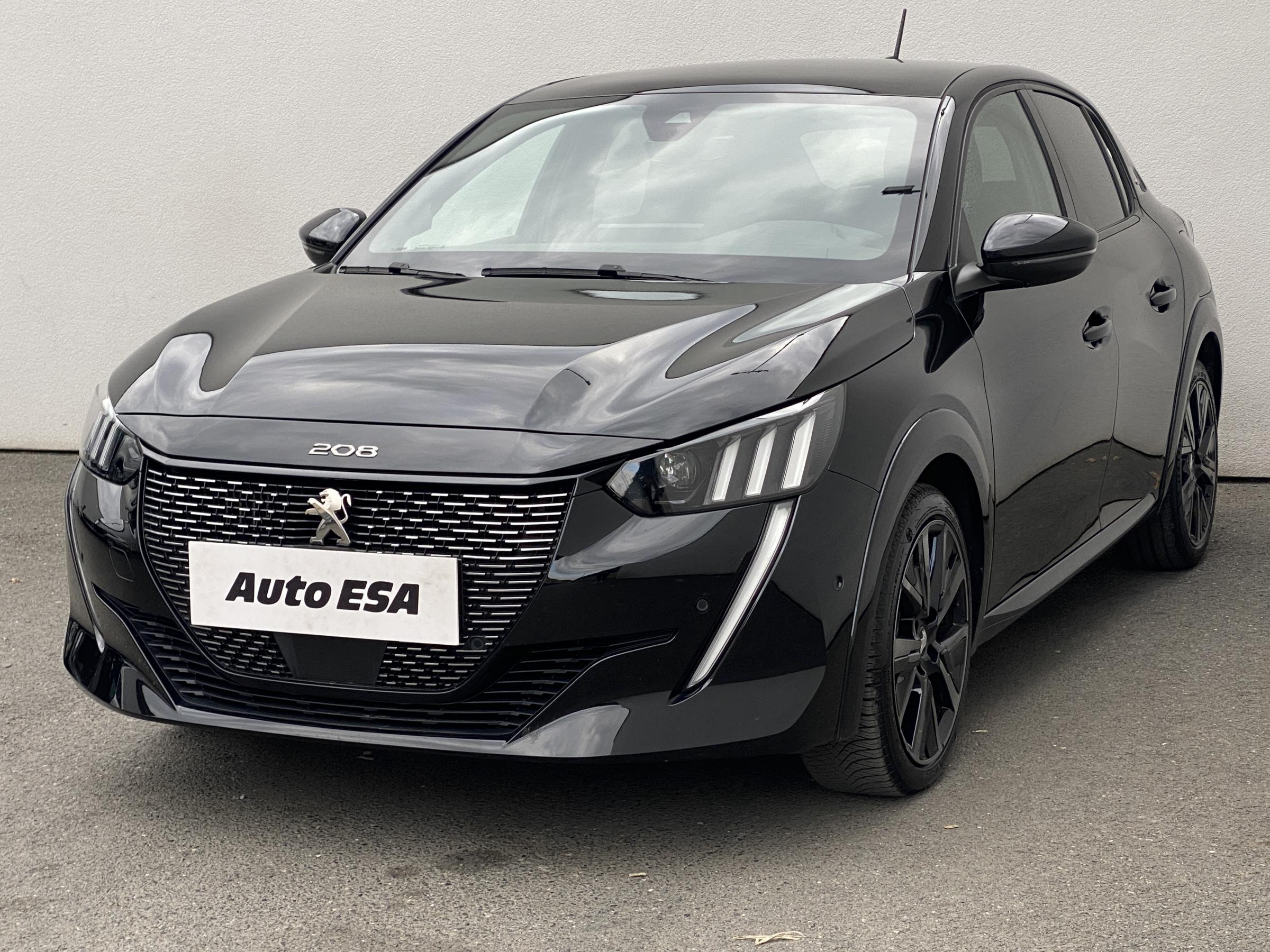 Peugeot 208, 2022 - pohled č. 3