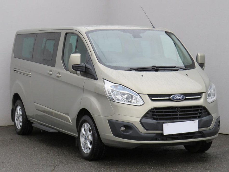 Ford Tourneo Custom 2.2TDCi Titanium