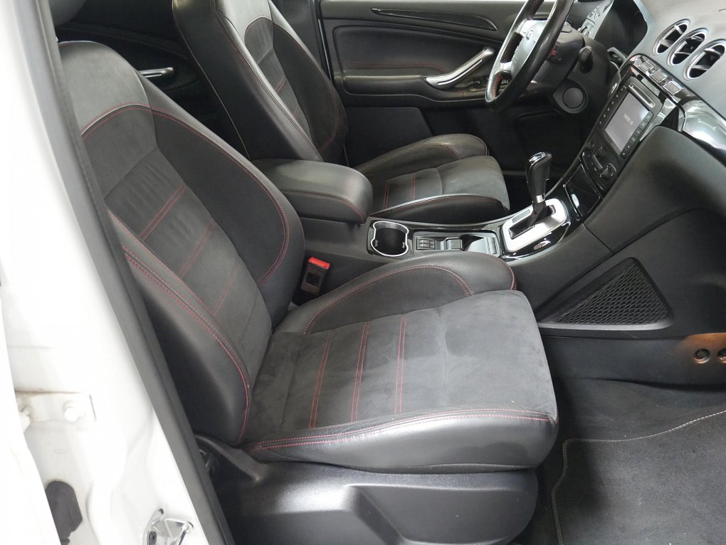 Ford S-MAX 2.2 TDCi Titanium S