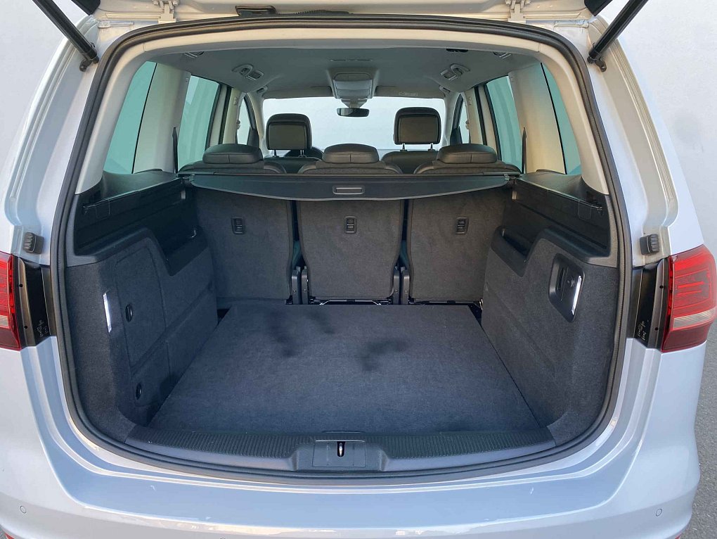 Volkswagen Sharan 2.0 TDI 