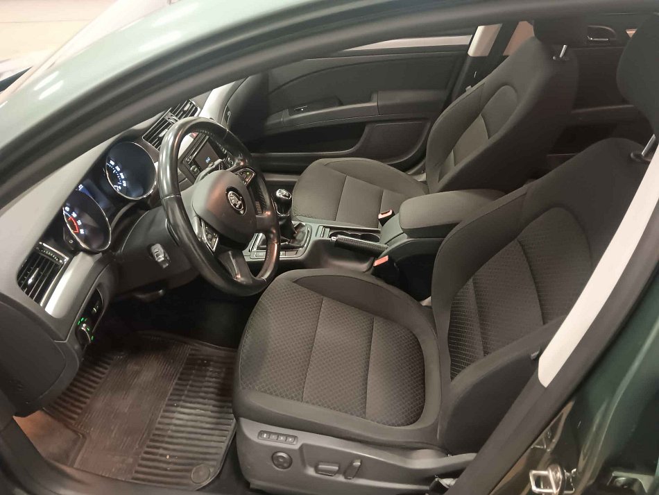 Škoda Superb II 2.0 TDi 