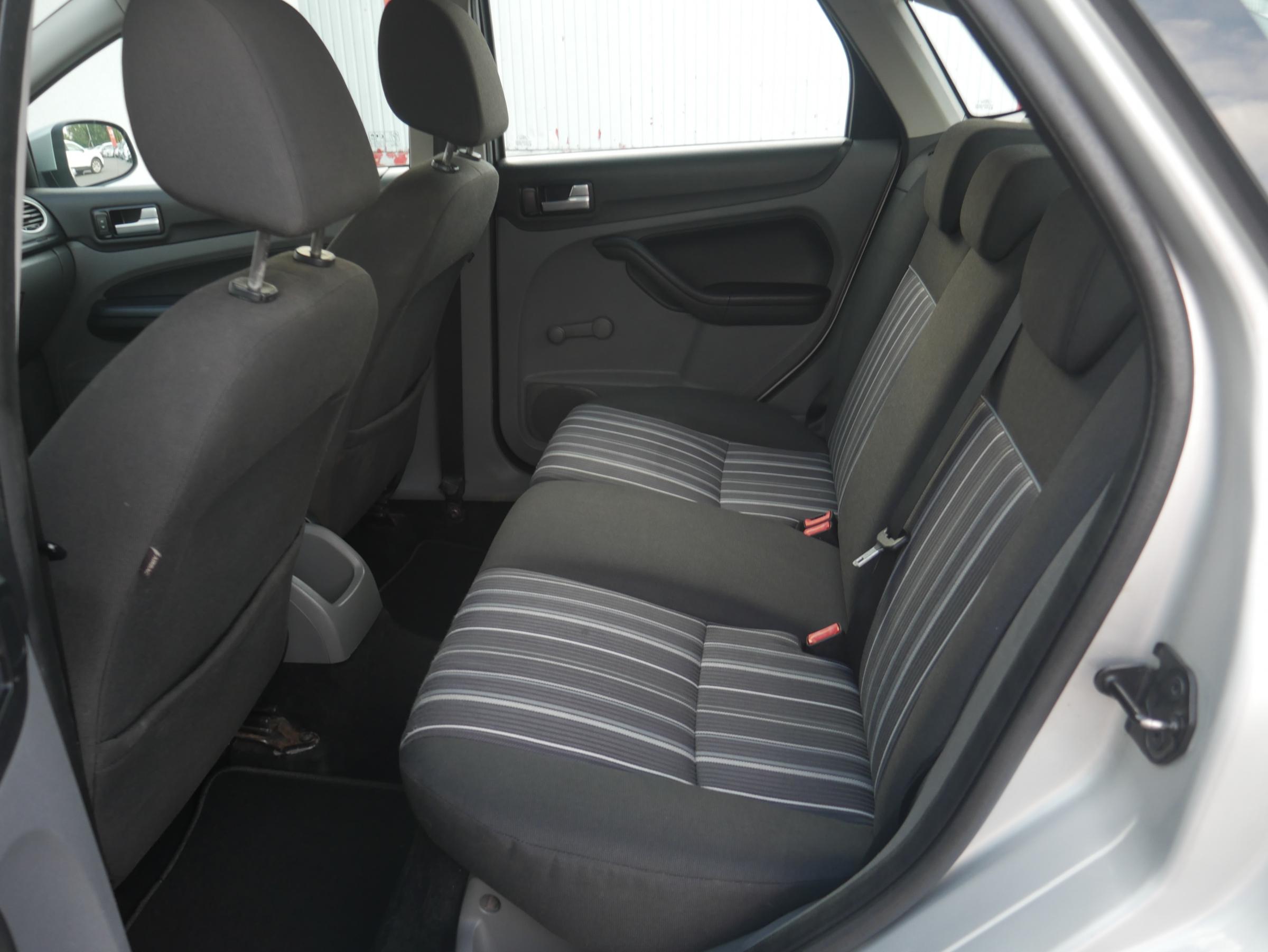 Ford Focus, 2008 - pohled č. 10