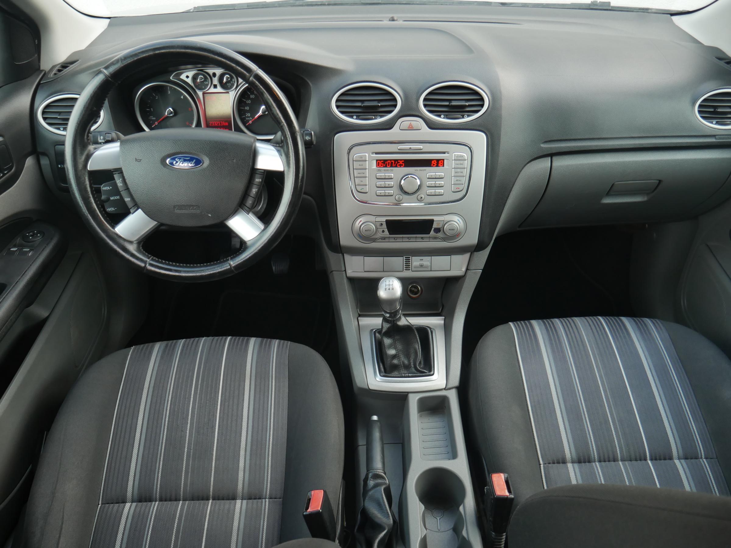 Ford Focus, 2008 - pohled č. 11