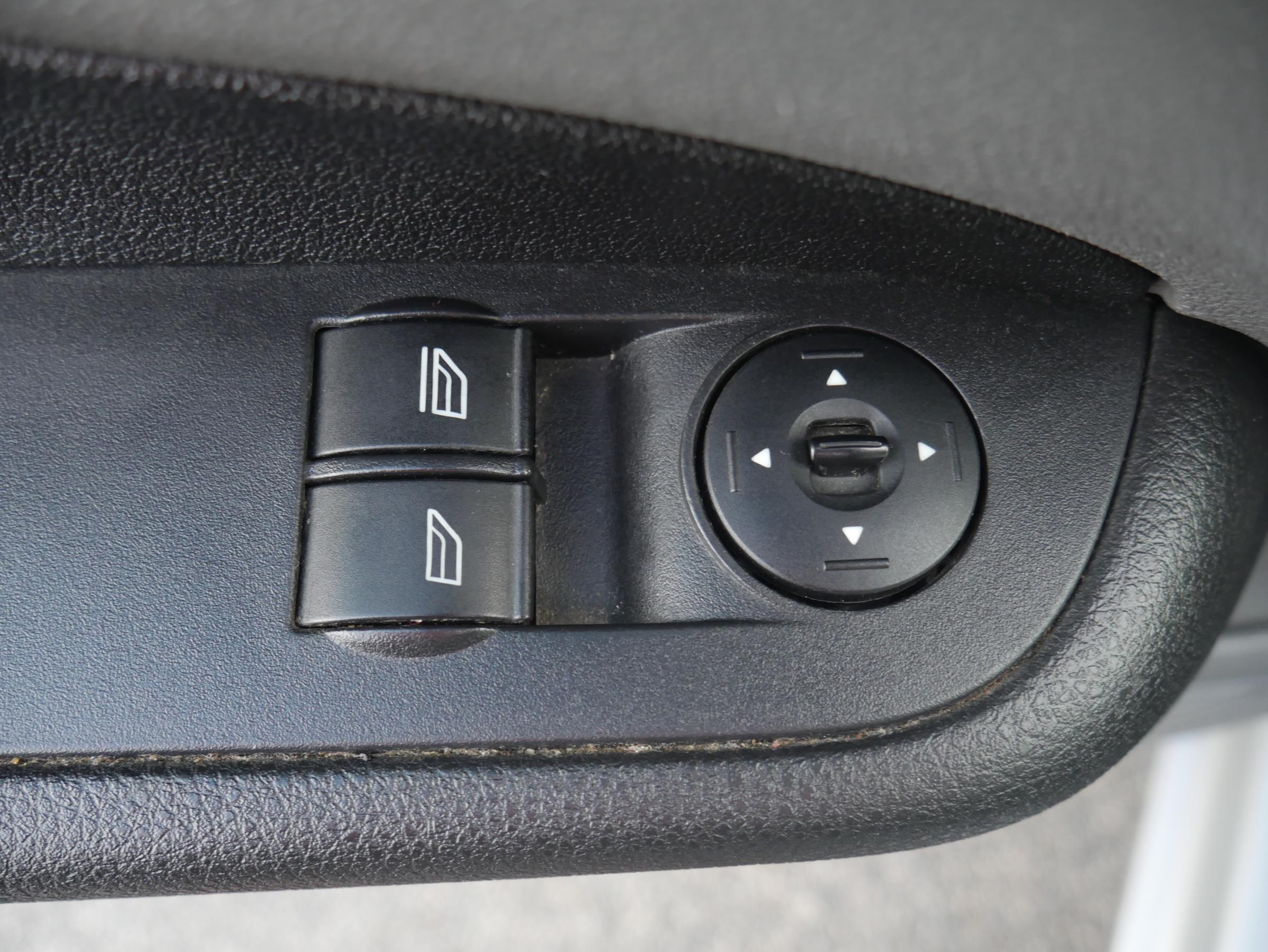 Ford Focus, 2008 - pohled č. 13