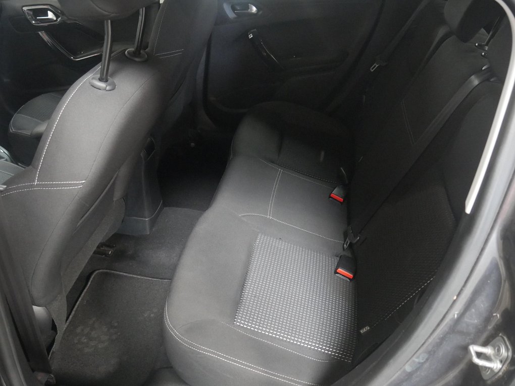 Peugeot 208 1.2 PT Allure