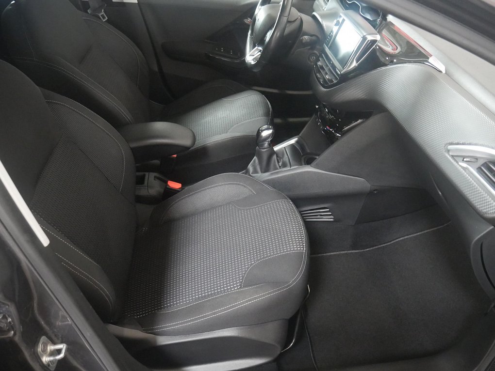 Peugeot 208 1.2 PT Allure