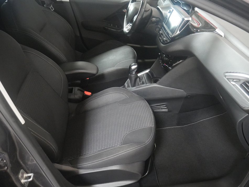 Peugeot 208 1.2 PT Allure