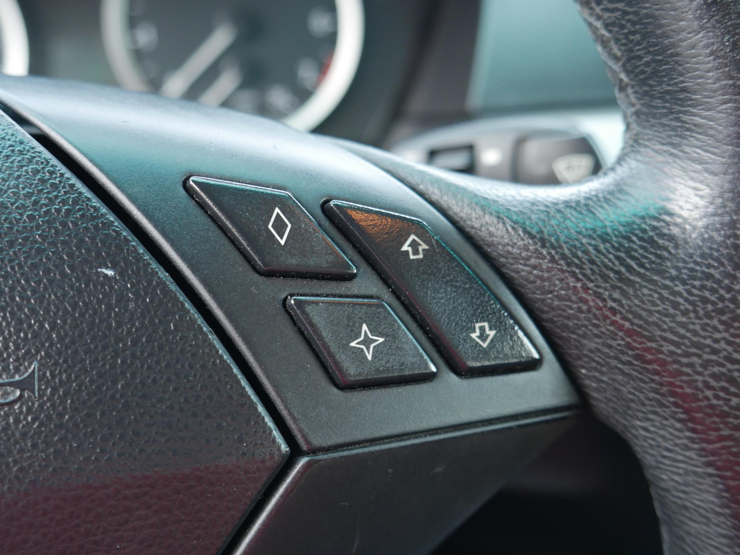 BMW Řada 5, 2005 - pohled č. 16