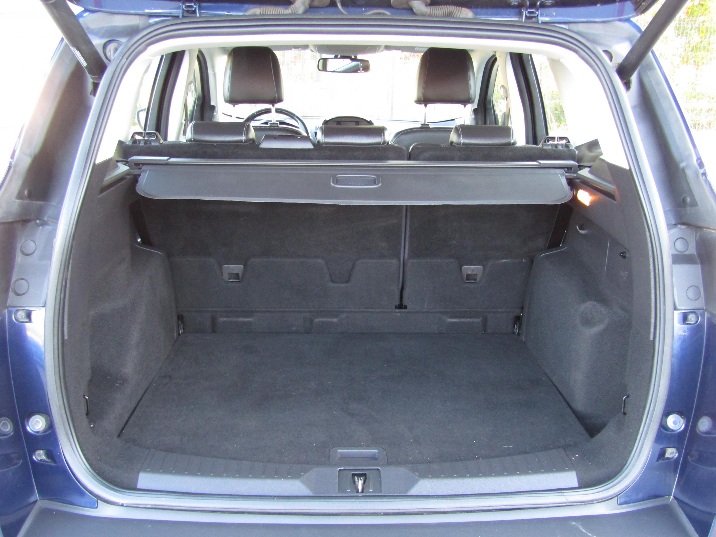 Ford Kuga, 2013 - pohled č. 7