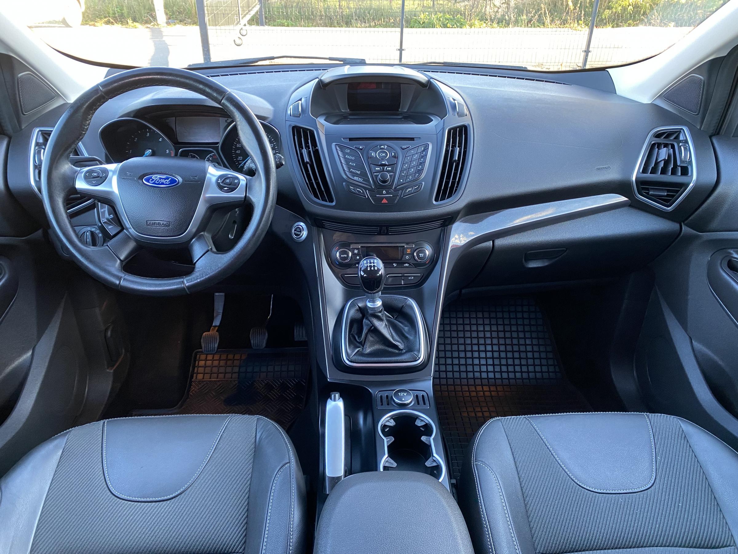 Ford Kuga, 2013 - pohled č. 8