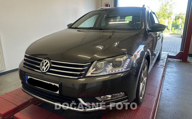 Volkswagen Passat 2.0 TDi 