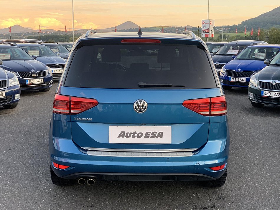 Volkswagen Touran 2.0 TDi R-Line