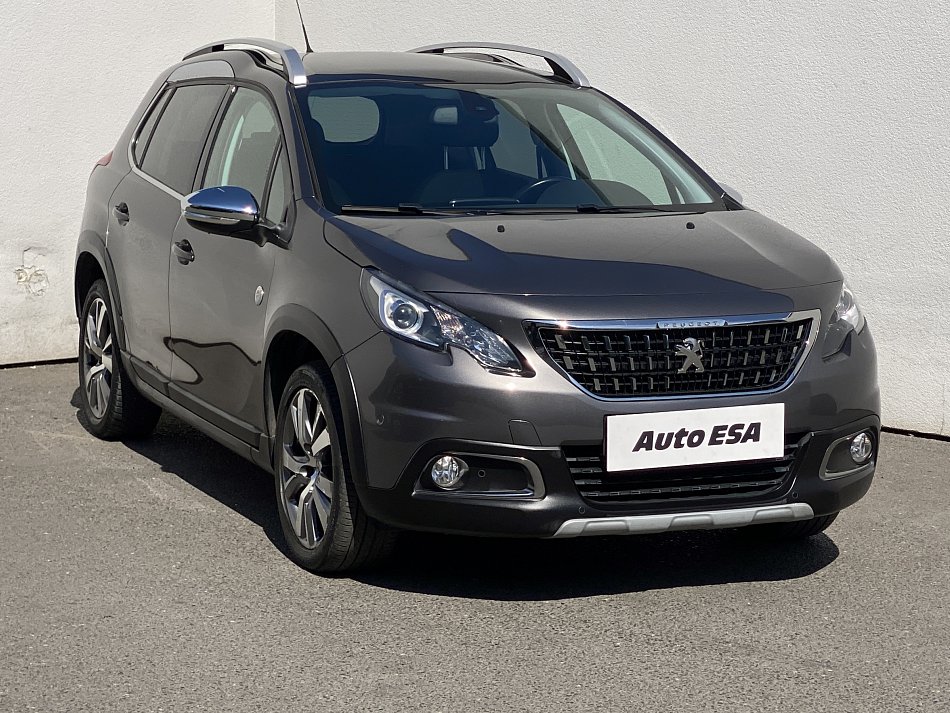 Peugeot 2008 1.2PT Crossway
