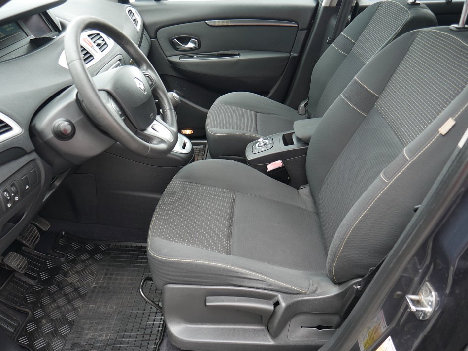 Renault Scénic 1.5 dCi  7míst