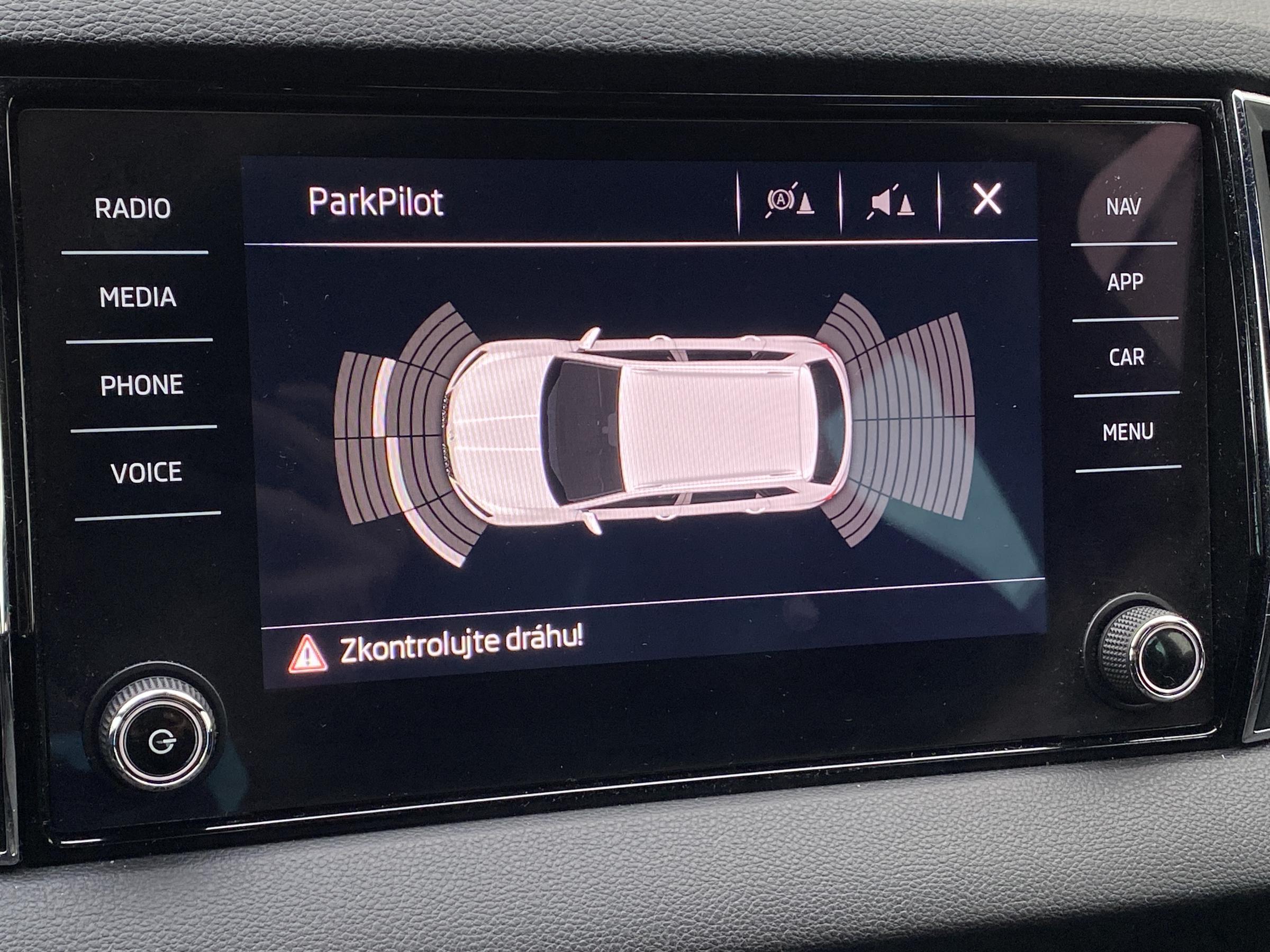 Škoda Karoq, 2019 - pohled č. 19