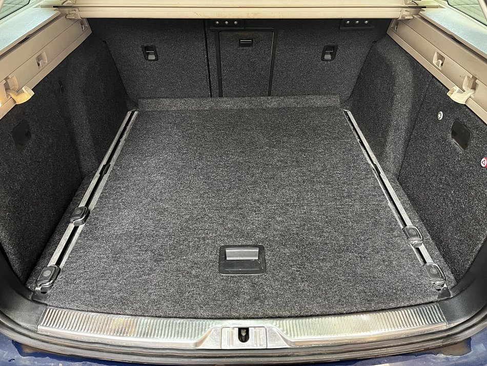 Škoda Superb II 1.6 TDi 