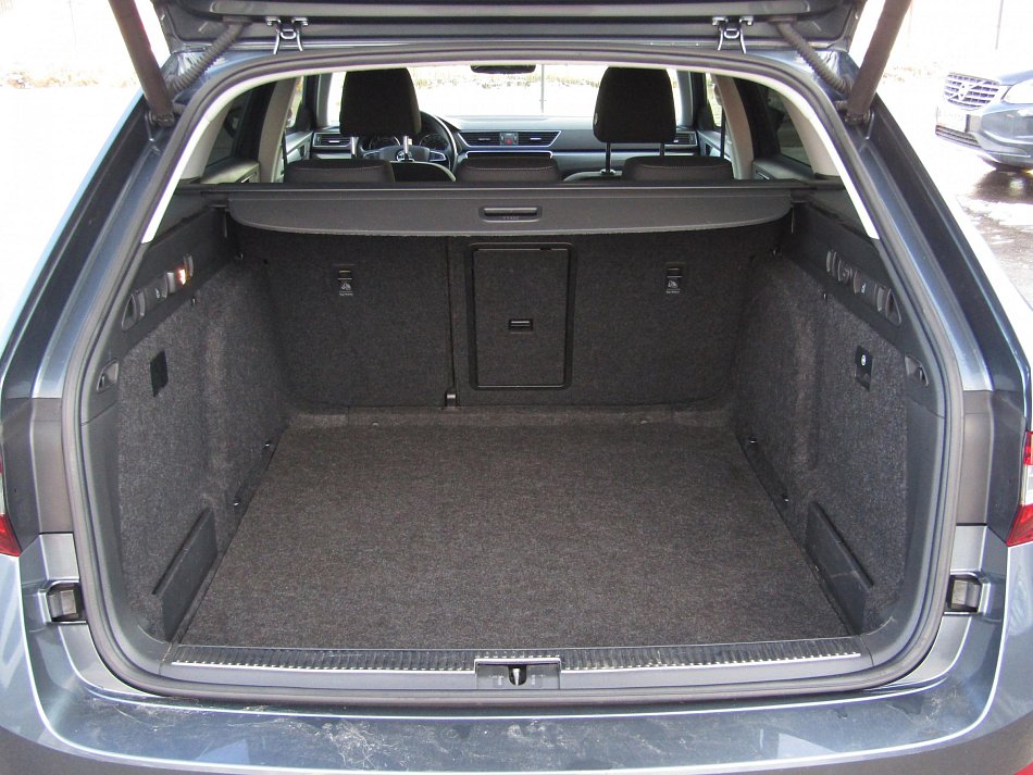 Škoda Superb III 1.5 TSi Style