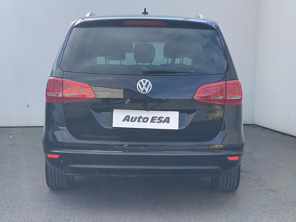 Volkswagen Sharan 2.0TDi 