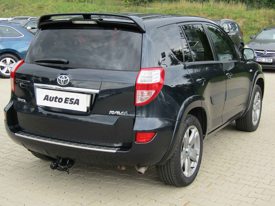 Toyota RAV4 2.2D-CAT  4x4