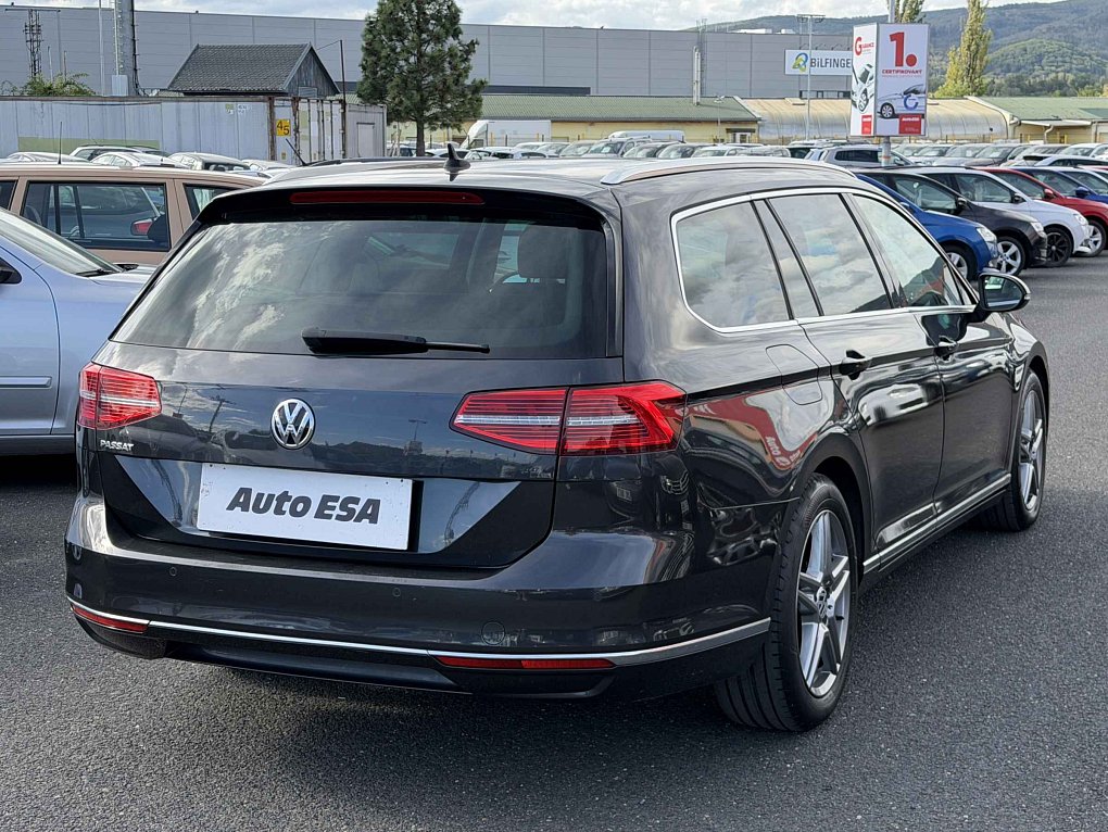 Volkswagen Passat 2.0TDi Highline