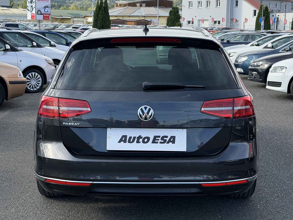 Volkswagen Passat 2.0TDi Highline