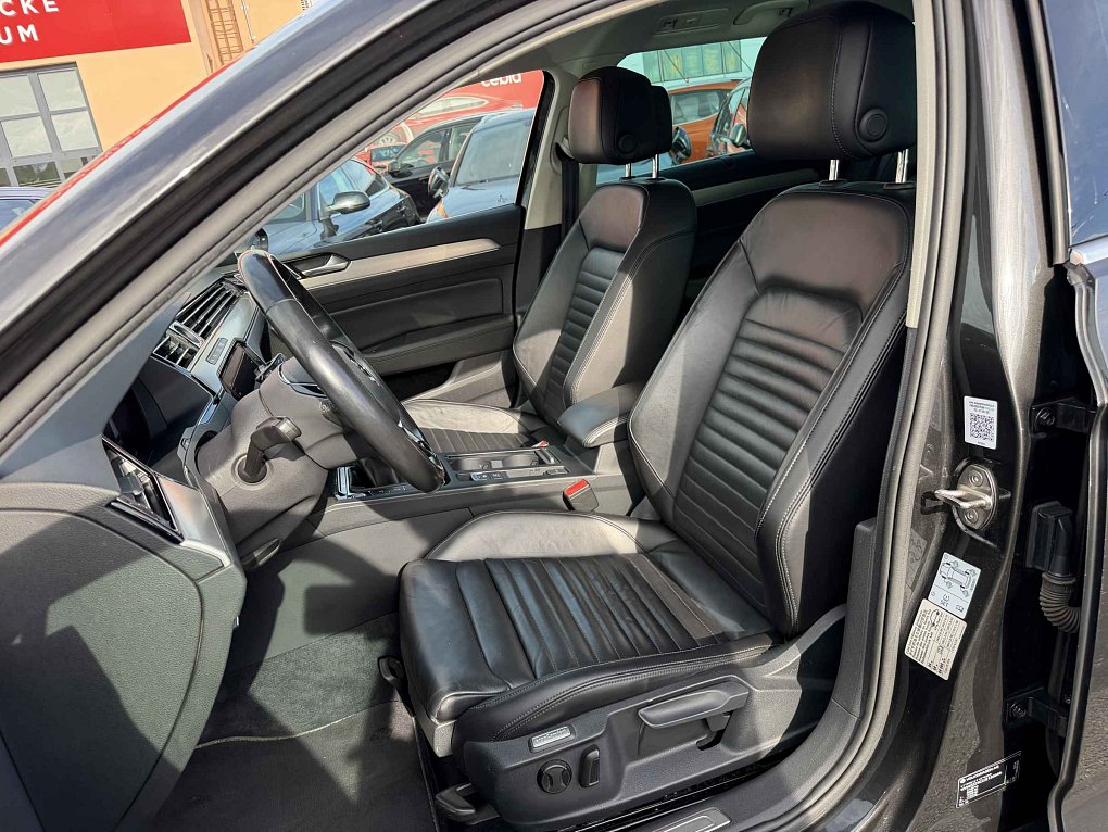 Volkswagen Passat 2.0TDi Highline