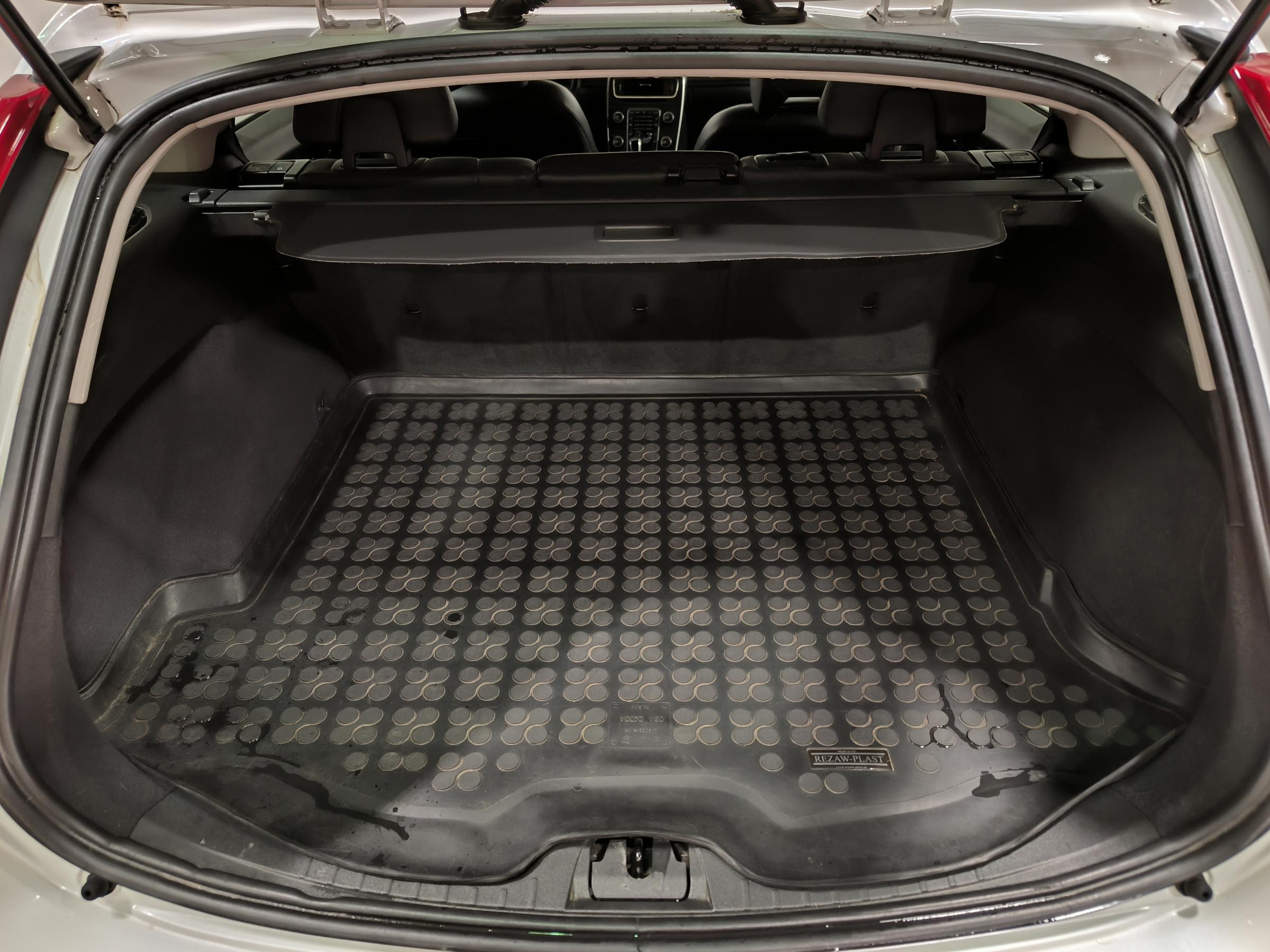 Volvo V60, 2015 - pohled č. 7