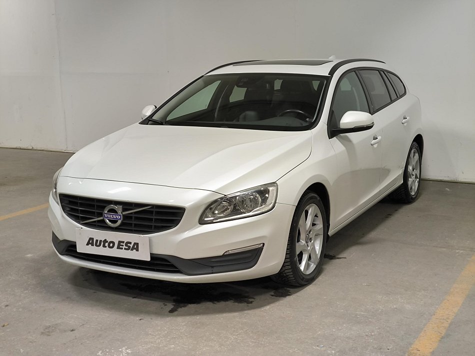 Volvo V60 2.0D 