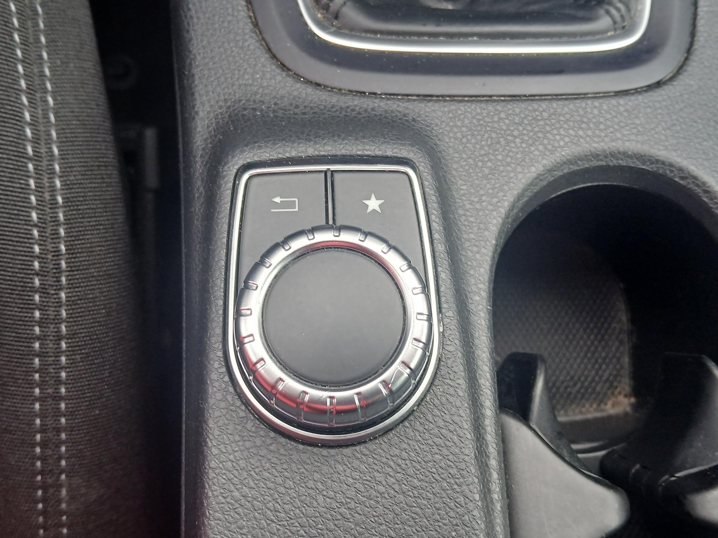 Mercedes-Benz Třída B, 2016 - pohled č. 17