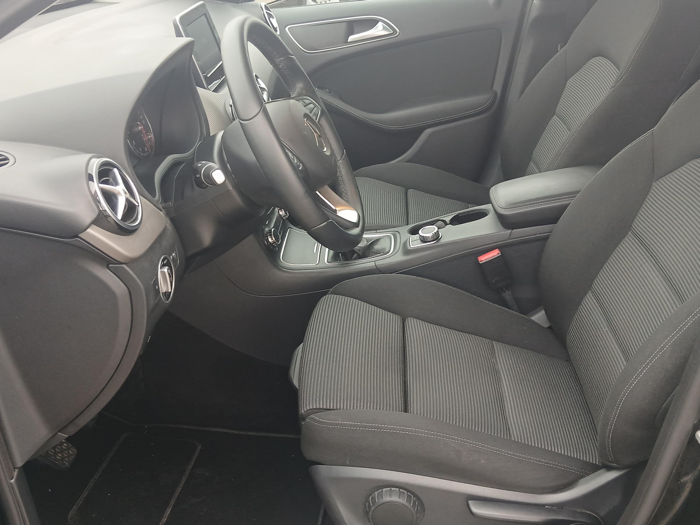 Mercedes-Benz Třída B, 2016 - pohled č. 9