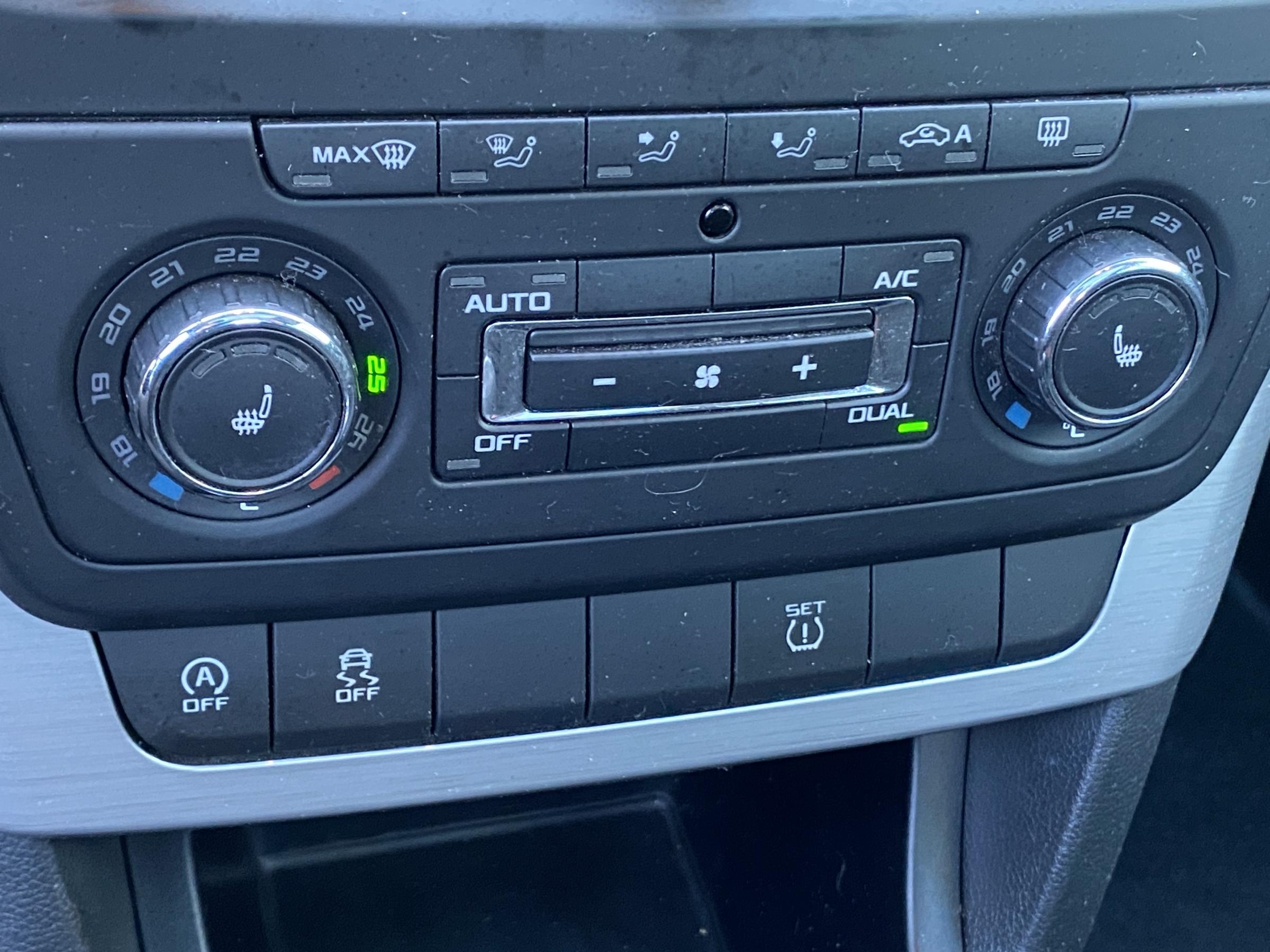 Škoda Yeti, 2014 - pohled č. 14