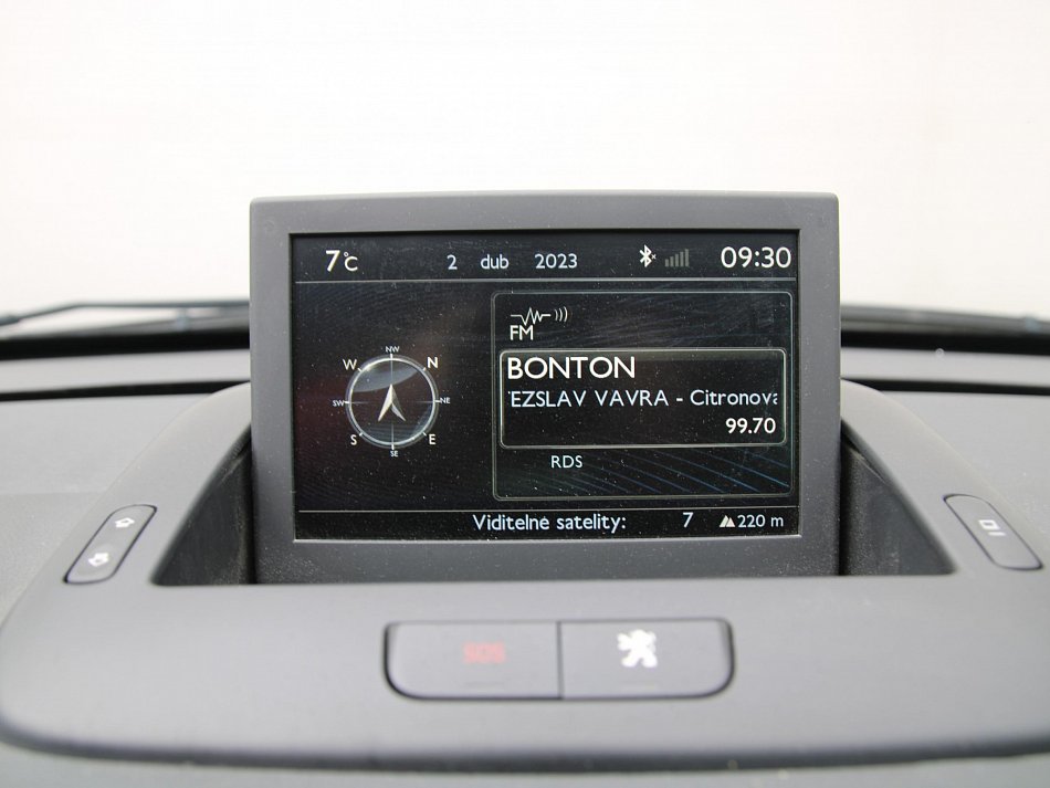 Peugeot 3008 2.0 HDi  Hybrid4