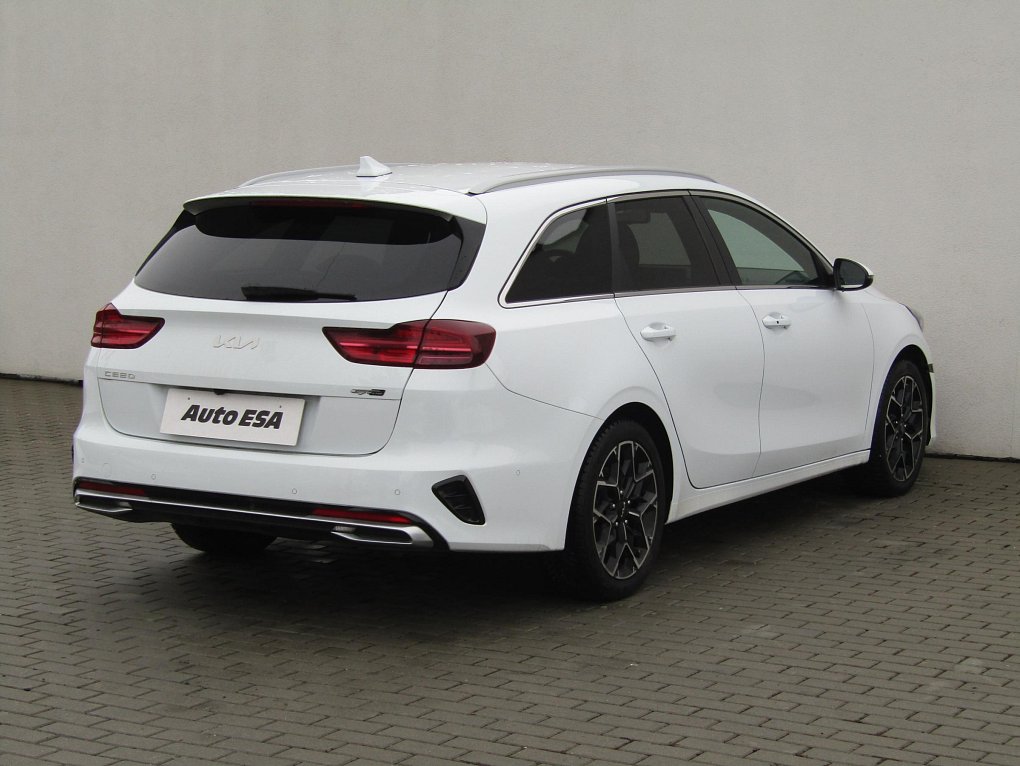 Kia Ceed 1.5 T-GDi GT Line