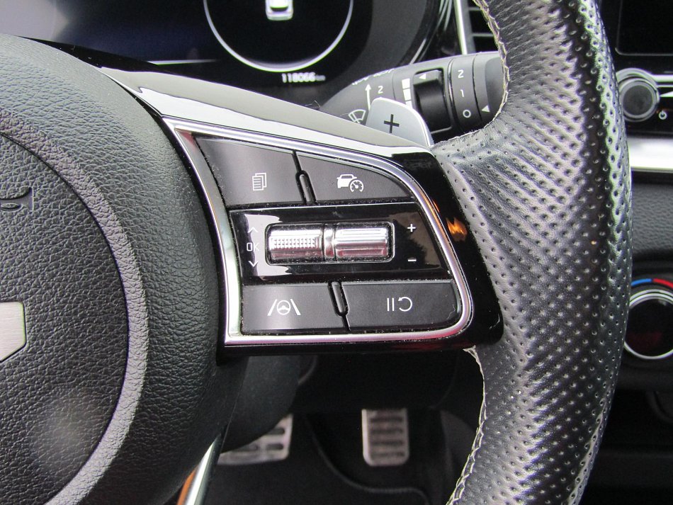 Kia Ceed 1.5 T-GDi GT Line