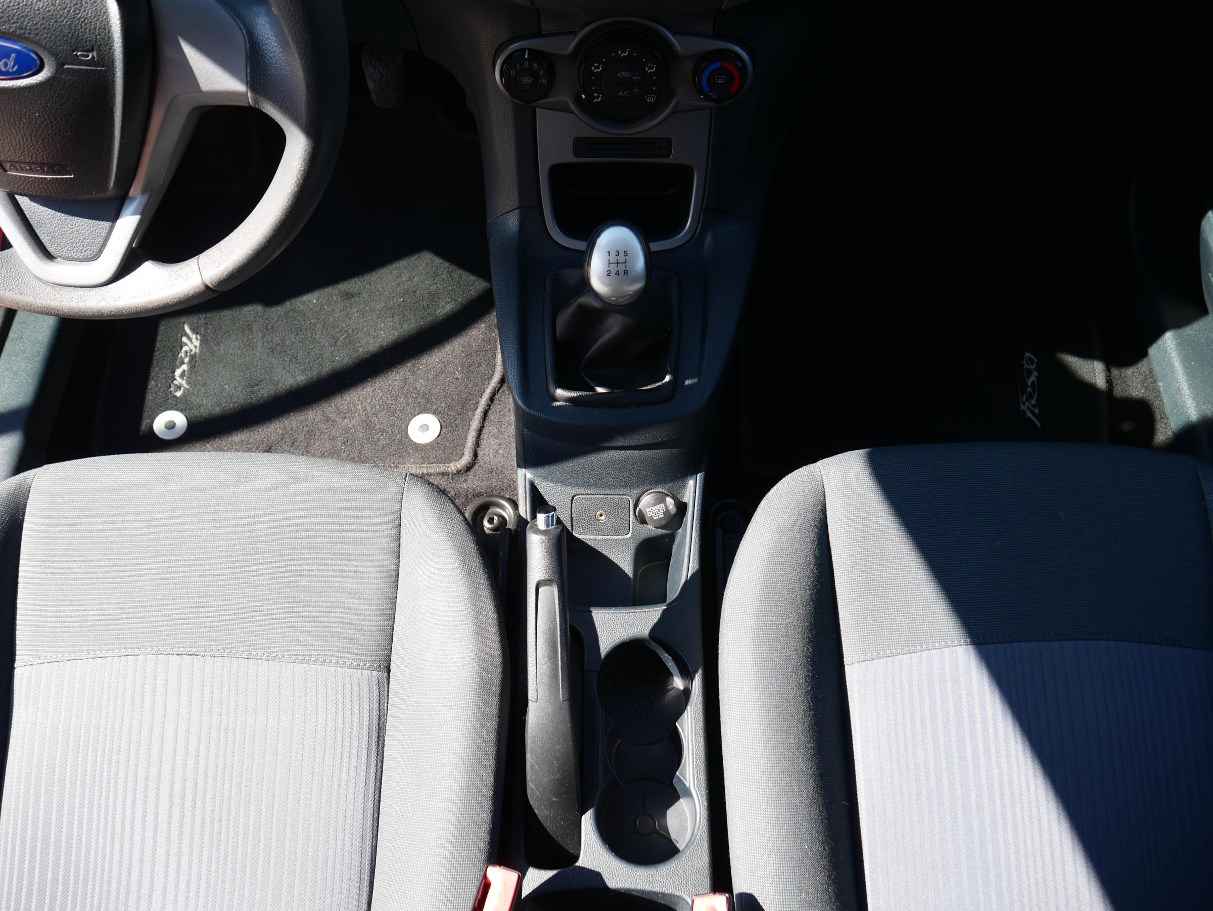 Ford Fiesta, 2011 - pohled č. 13