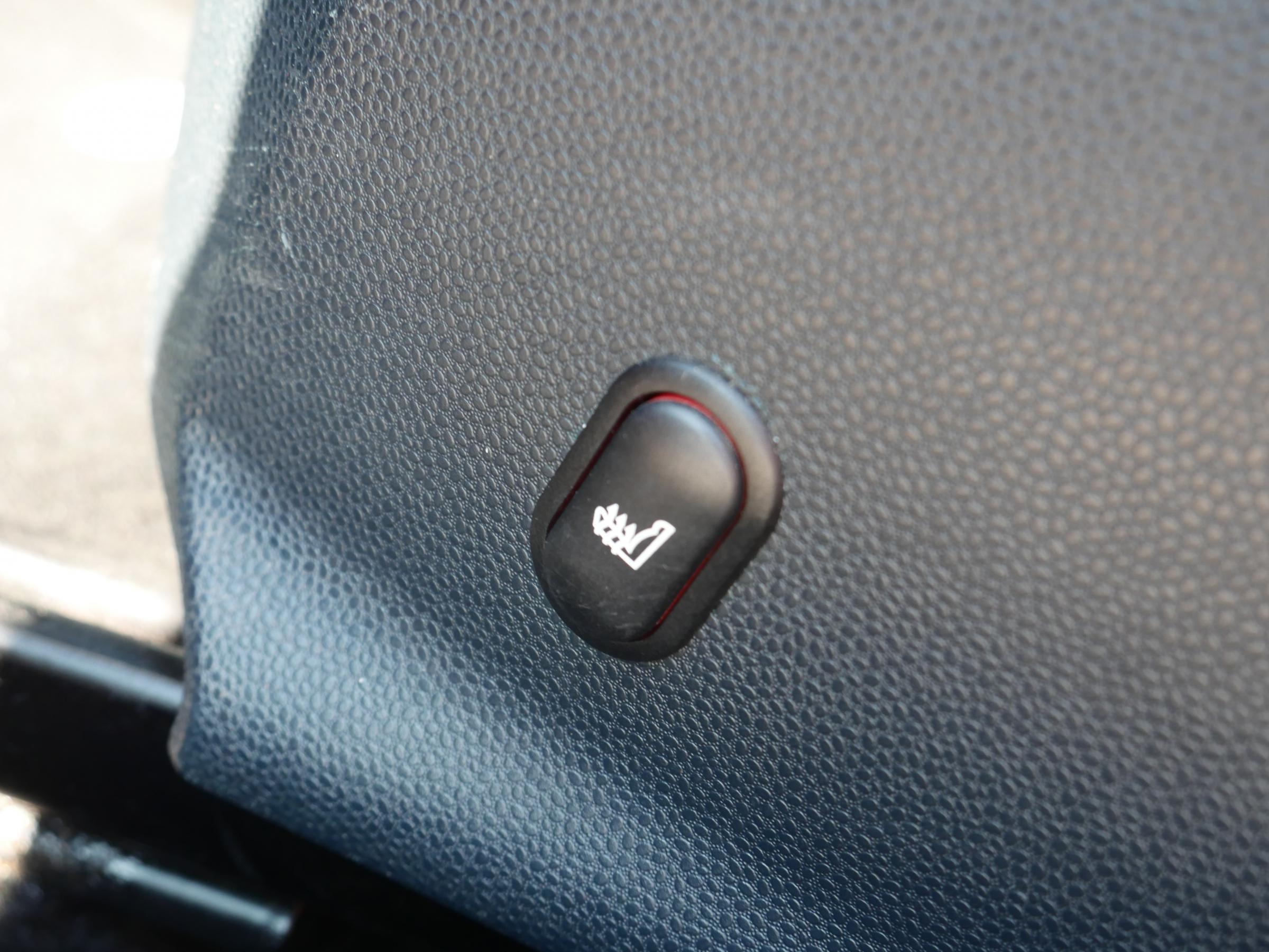 Ford Fiesta, 2011 - pohled č. 15