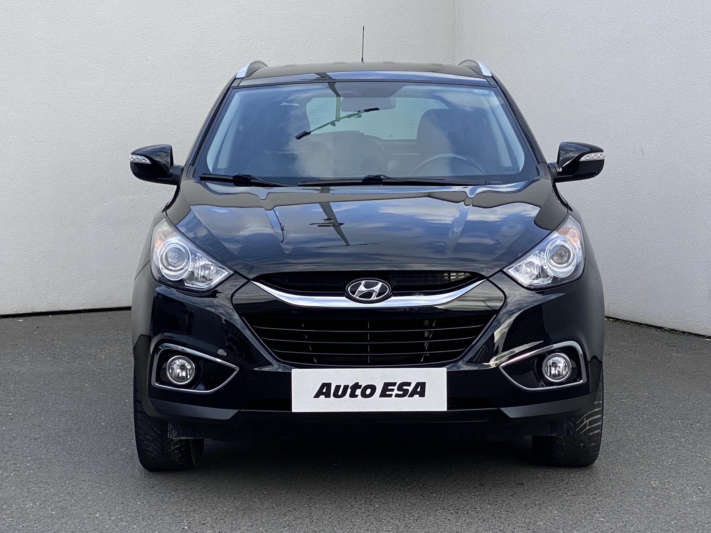 Hyundai ix35, 2012 - pohled č. 2