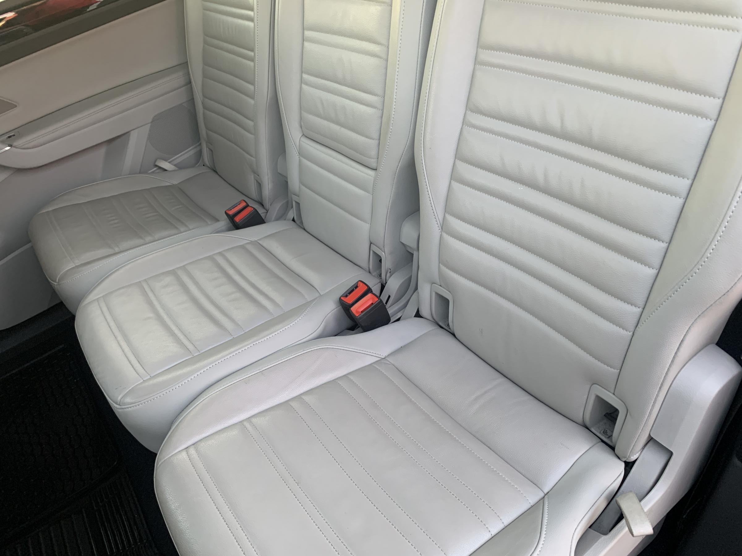 Volkswagen Touran, 2017 - pohled č. 10