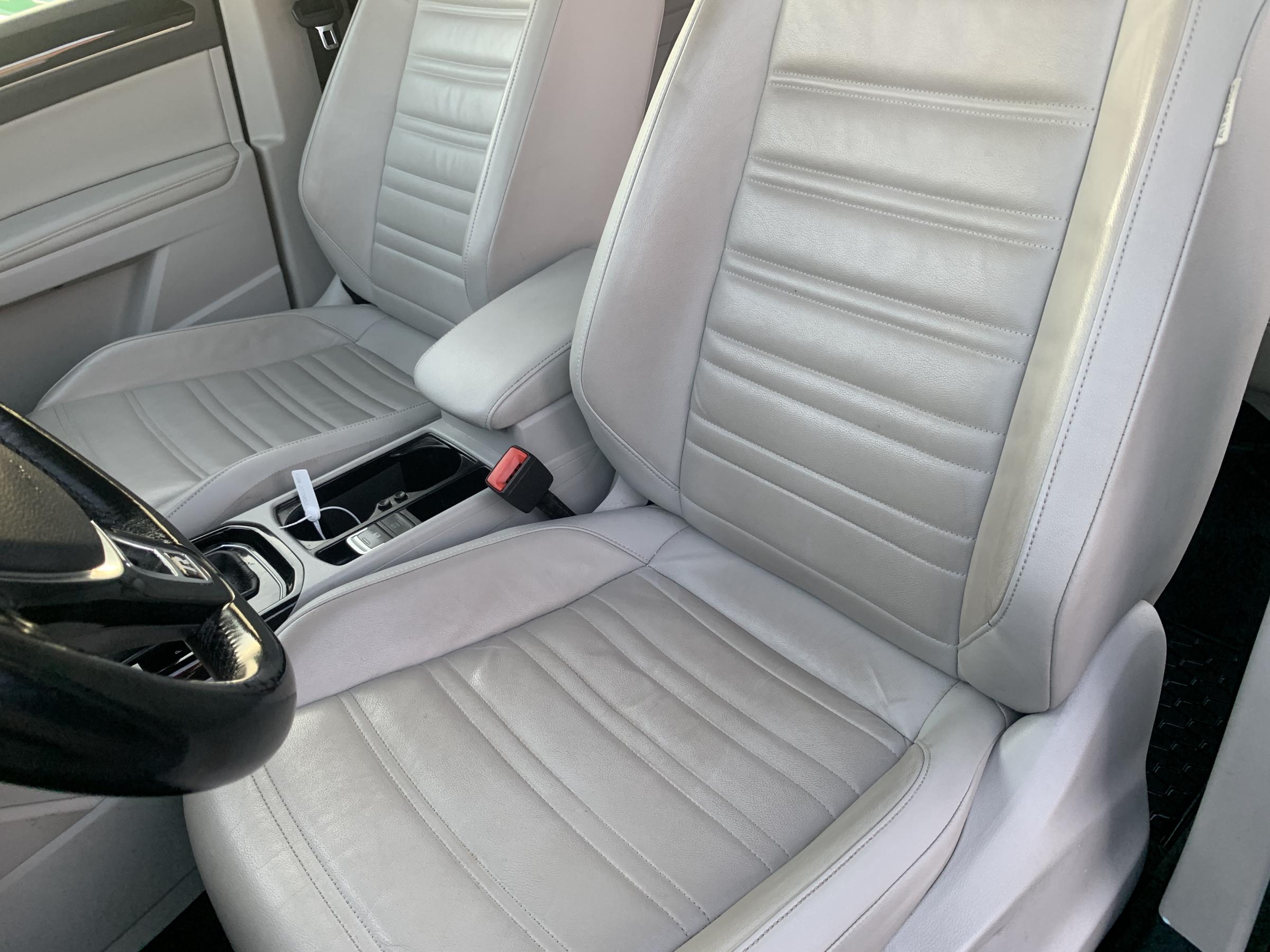 Volkswagen Touran, 2017 - pohled č. 9