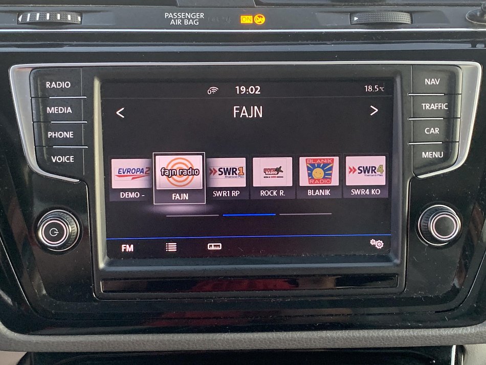 Volkswagen Touran 2.0 TDi R-Line