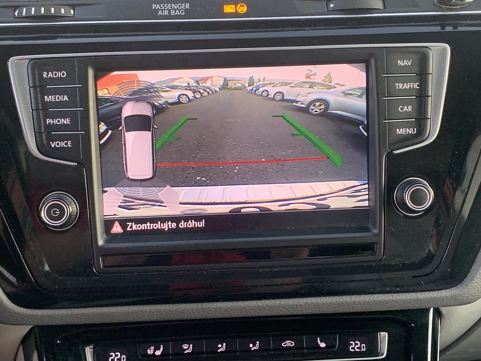 Volkswagen Touran 2.0 TDi R-Line