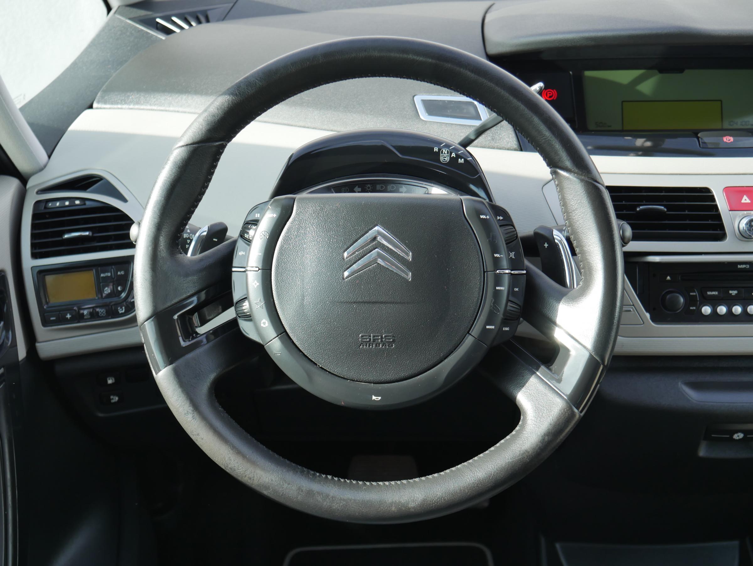 Citroën C4 Picasso, 2009 - pohled č. 11