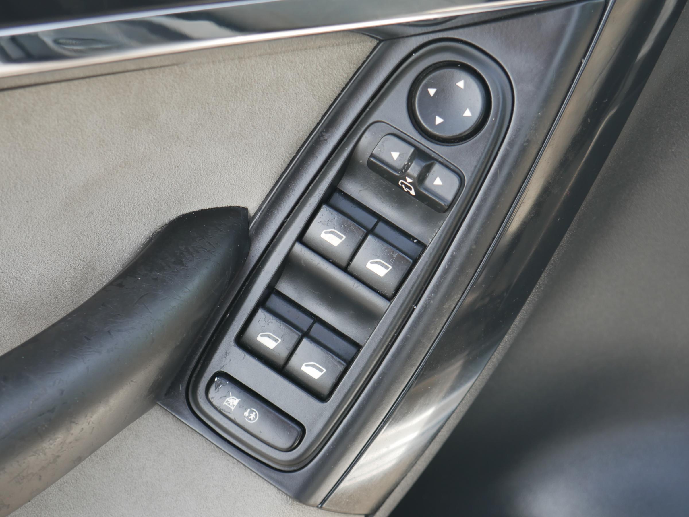 Citroën C4 Picasso, 2009 - pohled č. 19