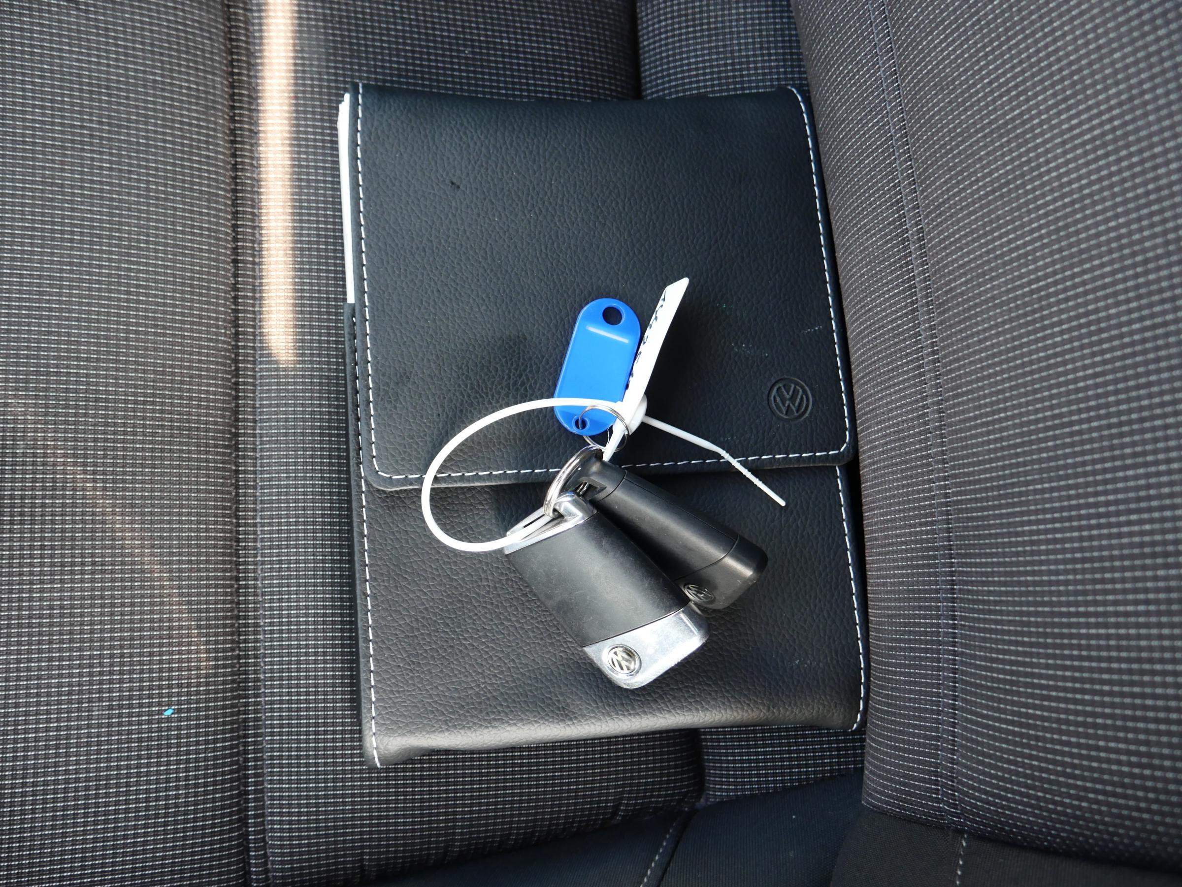 Volkswagen Passat, 2018 - pohled č. 19