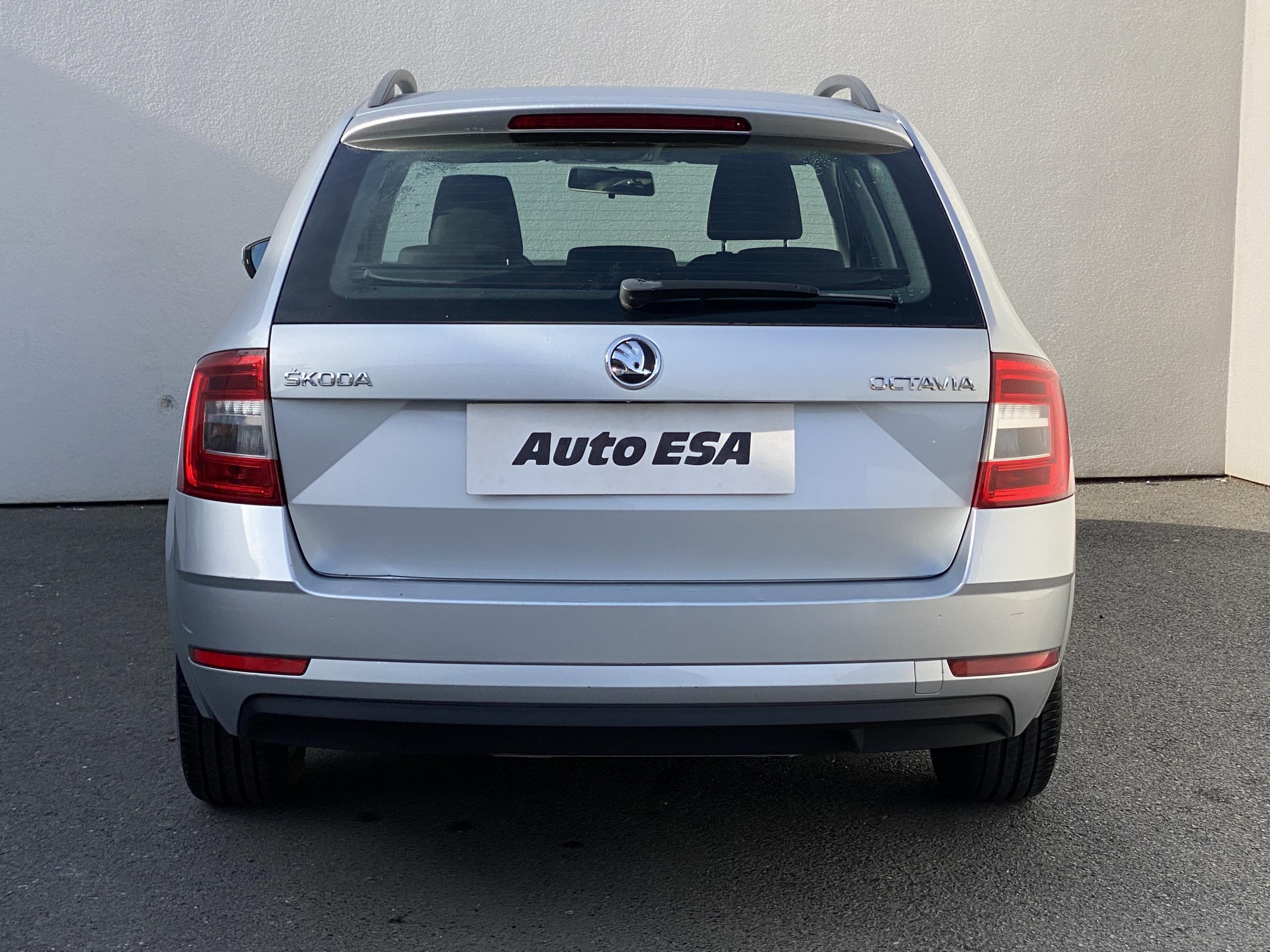 Škoda Octavia III, 2018 - pohled č. 5