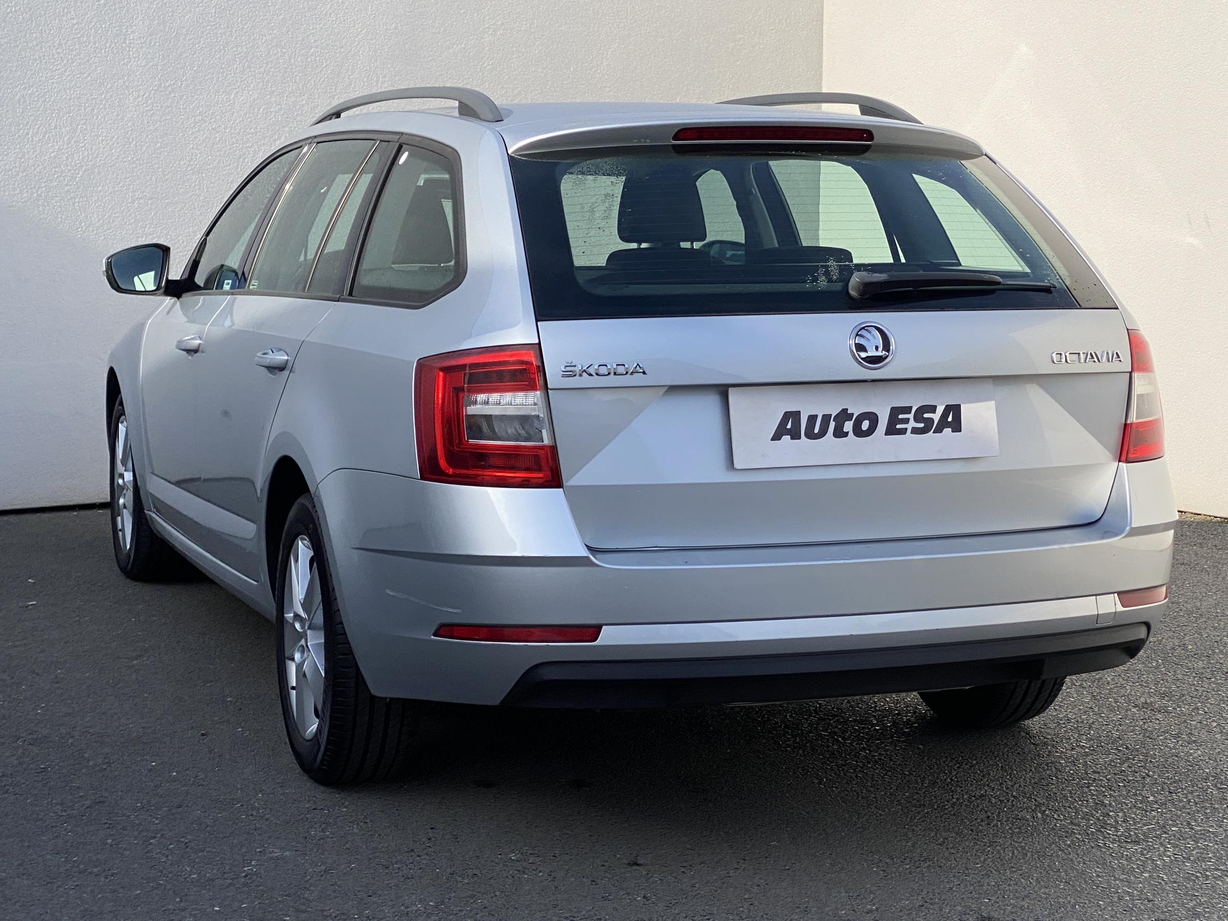 Škoda Octavia III, 2018 - pohled č. 6