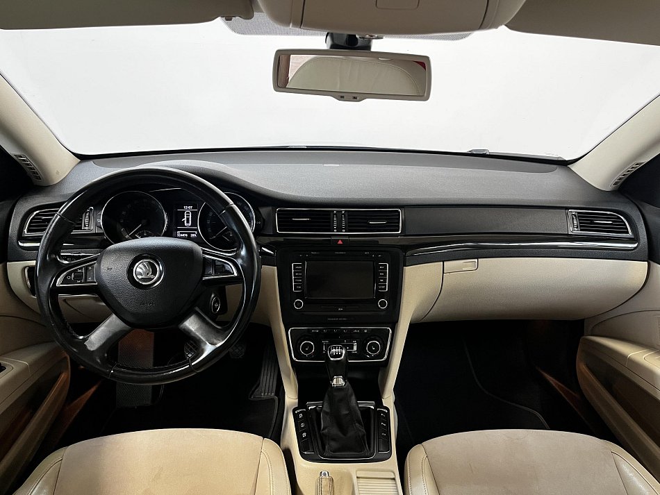 Škoda Superb II 1.6 TDi 